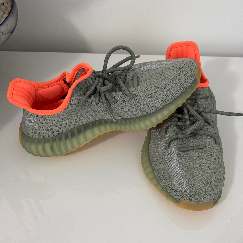Adidas Mens Yeezy Boost 350 V2 - Desert Sage New Size 7.5